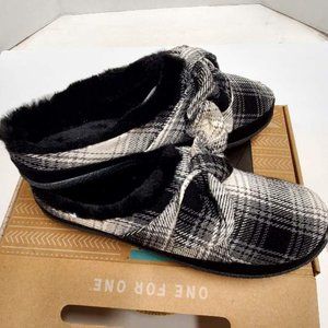 TOMS Women's Slipper, Black Plaid/Bow, size 10 - new